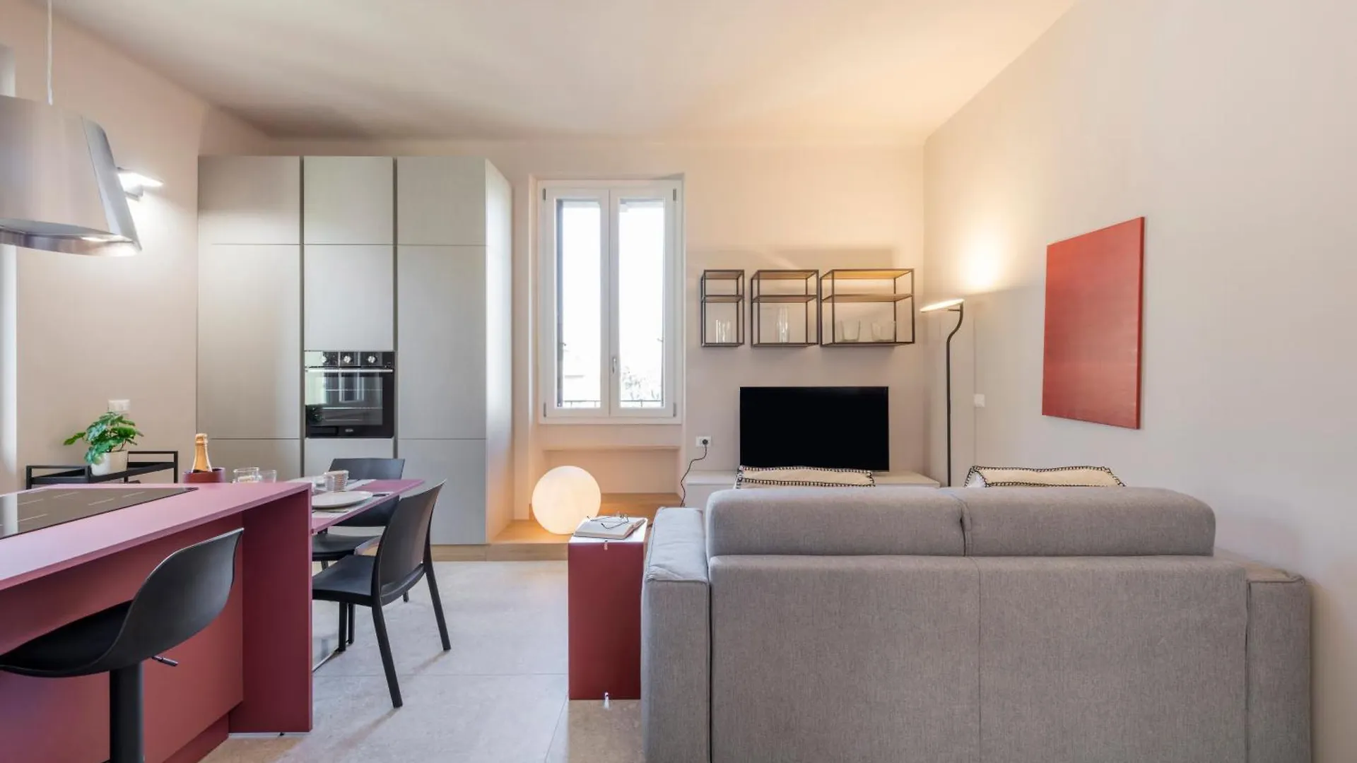 Daire Laurana, 6 Ampio E Luminoso Appartamento Per 6 Milano